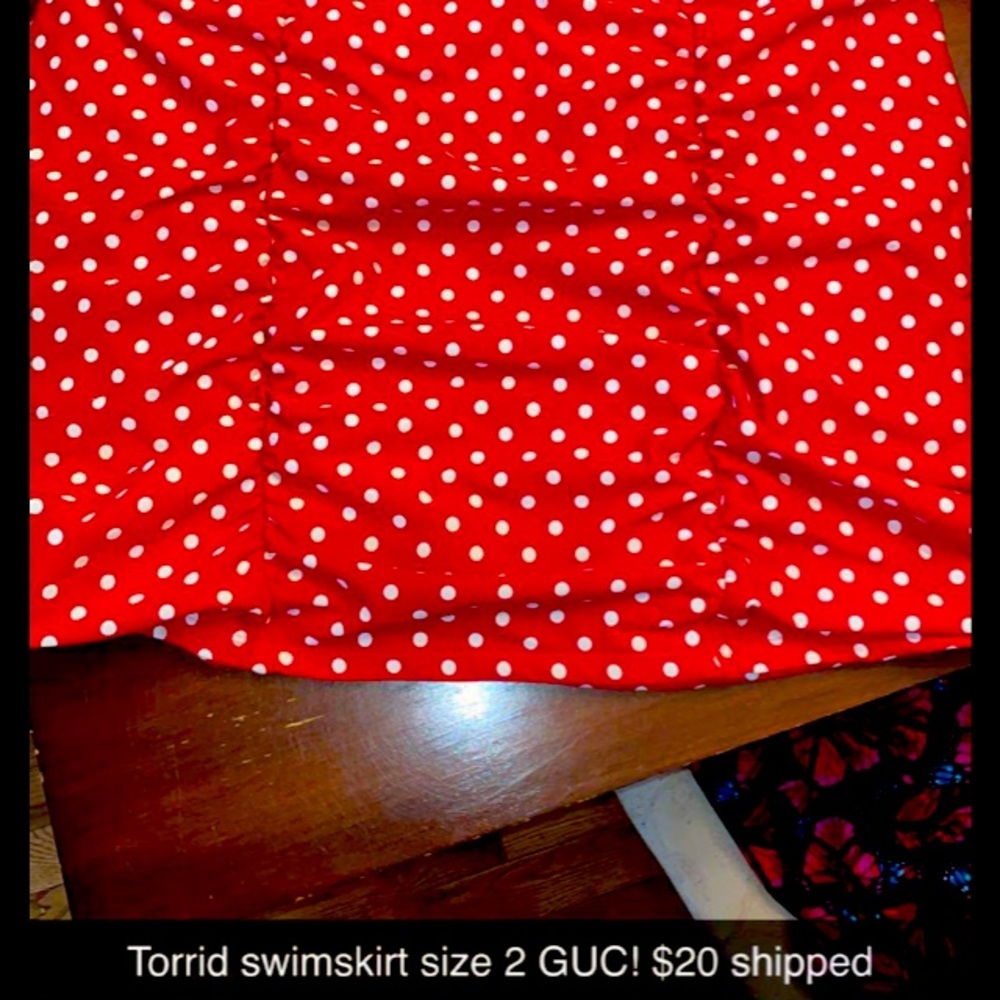 Torrid swim skirt EUC